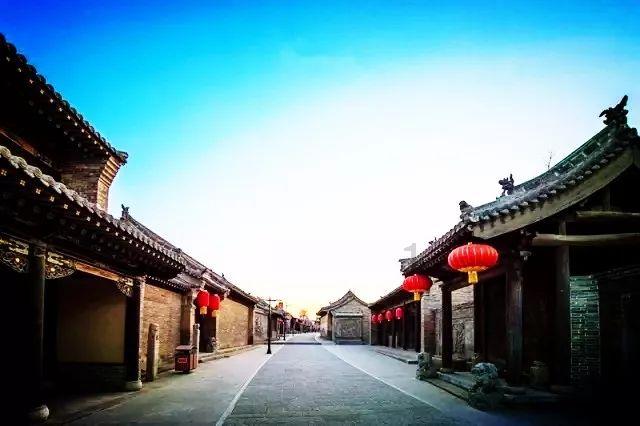 天启异闻录大结局，渥旃是寄生型外星生命，褚思镜永远留在海底